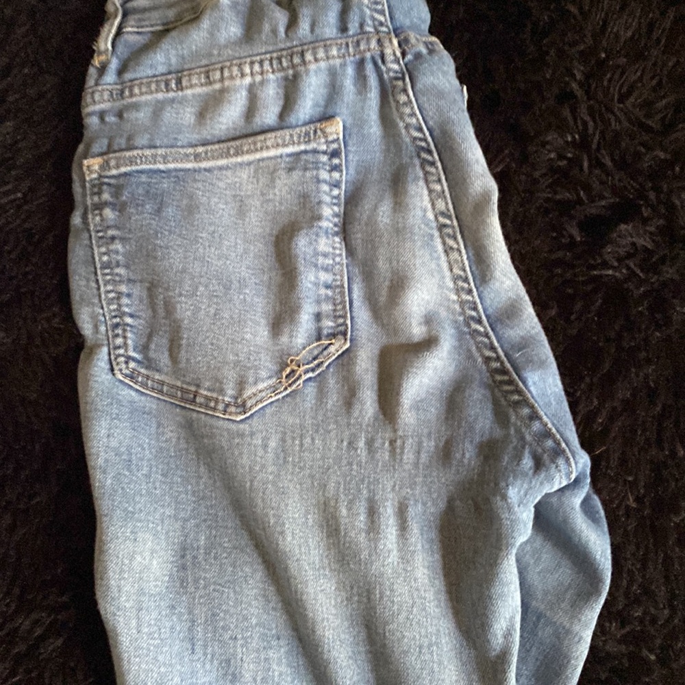 h&m jeans - Picture 2 of 2